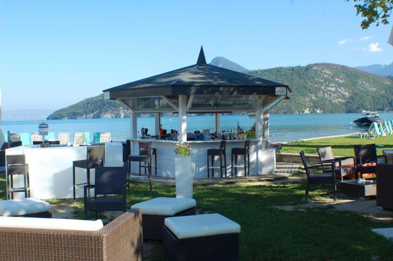 La Baie Des Voiles 3 Chambres 4 A 6 Personnes Au Bord Du Lac Plage Privee Duingt Eksteriør billede